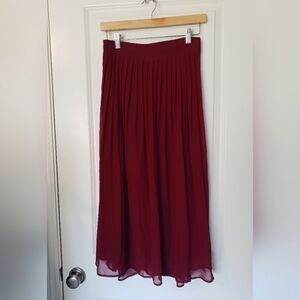 Elegant Burgundy Pleated Skirt